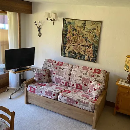 Au Pied Des Pistes Et Golf Apartment
